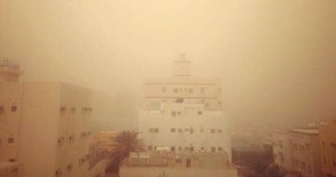 المرور: إغلاق طريق "الفرافرة - أسيوط" بسبب العاصفة الترابية لمنع الحوادث