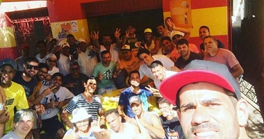 دييجو كوستا يحظى باستقبال الأبطال فى مسقط رأسه بالبرازيل