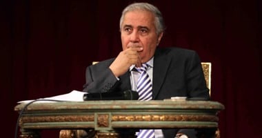 فاروق جويده ضيف برنامج "رأى عام" مع عمرو عبد الحميد