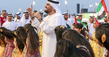 حسين الجسمى يغنى من أشعار محمد بن راشد آل مكتوم فى كأس دبى العالمى للخيول
