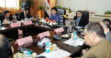 بالصور.. نائبة رئيس وزراء الصين تبدأ كلمتها بـ"السلام عليكم" فى مؤتمر"القومى للبحوث".. وتؤكد: مصر أول وأكبر الدول العربية والأفريقية تعاوناً مع بكين.. وزيارة رئيسنا للقاهرة حرصاً على توثيق العلاقات