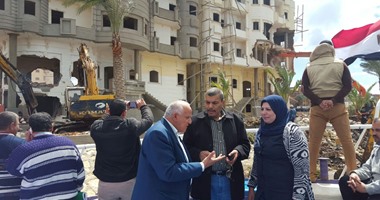 بالصور.. حملة لوزارة الرى لإزالة 14 مخالفة على نهر النيل بدمياط