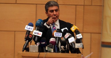 وزير الطيران المدنى يصل مجلس النواب لحضور اجتماع لجنة السياحة