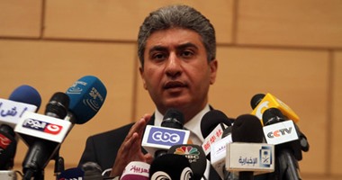 موعد وصول ركاب الطائرة المحررة لمطار القاهرة