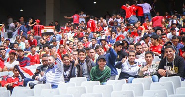 توافد الجماهير على استاد برج العرب لحضور مباراة مصر ونيجيريا