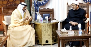 بالصور.. رئيس أوقاف أبوظبى يطالب بتشريعات تمنع غير المتخصصين من الظهور فى الإعلام
