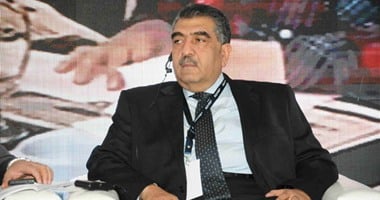 وزير قطاع الأعمال: 689 مليون جنيه صافى أرباح القابضة للتشييد