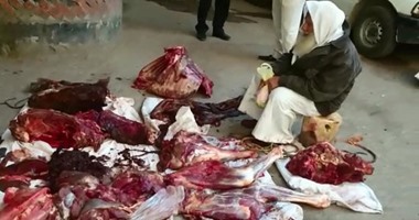 الجوع يجبر المواطنين على اقتحام حديقة حيوان والتهام الخيول بفنزويلا