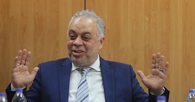 أشرف زكى ضيف شرف "عفاريت عدلى علام" مع الزعيم عادل إمام