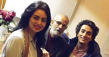 محمد محسن يتلقى عزاء والده فى "أوسيم"