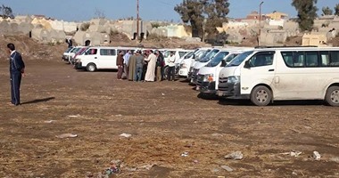 إضراب سائقى الأجرة بخط "دمنهور - البرنوجى" بالبحيرة احتجاجا على سوء الطرق