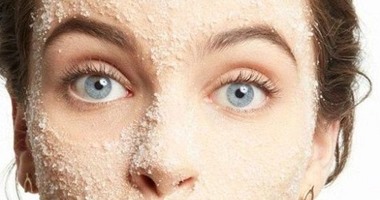 اعمليه فى البيت .. طريقة عمل مقشر الوجه والجسم الطبيعي