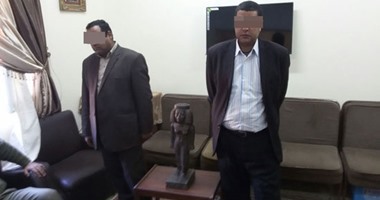 بالصور.. ضبط  تمثال فرعونى بحوزة محام من المحلة الكبرى فى القليوبية