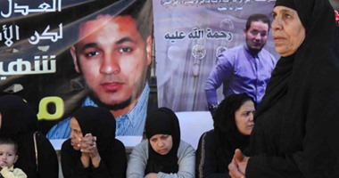 تفاصيل أولى جلسات محاكمة رقيب الشرطة المتهم بقتل "دربكة" سائق الدرب الأحمر.. المدعى بالحق المدنى يطالب الداخلية بمليون جنيه تعويضا.. المتهم يطلب استجواب شقيقه والقاضى: "ابعت هاته".. والتأجيل لـ7مارس