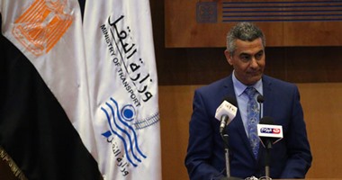 سعد الجيوشى: لو توقفنا عن استيراد "الكافيار" سنخفض الدولار لـ8 جنيهات