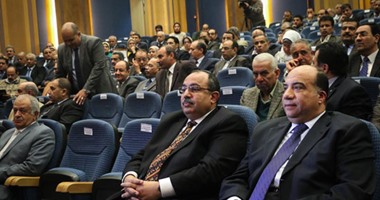 محافظ الإسكندرية يحضر ورشة عمل حول "الأسطول التجارى" 