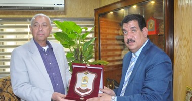 رئيس الهيئة العامة لمحو الأمية: 20% من المصريين أميين وثلثيهم من الإناث