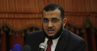 هل يتوب أكرم كساب بعد إصابته بكورونا؟.. الداعية الإخوانى أفتى بقتل القضاة.. حرض على تفخيخ المنازل ونشر التفجيرات.. ورخص للإخوان الإفطار فى رمضان من أجل المسيرات