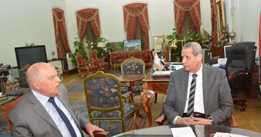 وزيرالتعليم يناقش فعاليات اجتماع اللجنة المركزية لاتحاد المعلمين العرب