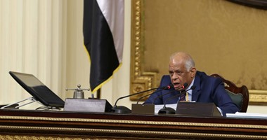 رئيس البرلمان يرفع الجلسة.. ويؤكد:"حزين على اختلال نصاب التصويت بالشكل دا"