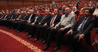 مصطفى الفقى وفريد خميس ويحيى قلاش بحفل تأبين "هيكل" فى الجامعة البريطانية