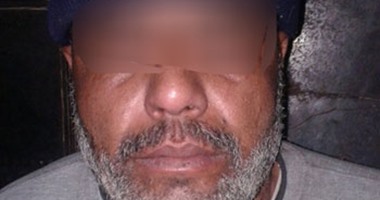 الخلافات الزوجية تدفع زوجين لقتل زوجتهما بالشرقية.. عاطل يذبح "مراته" بكفر صقر.. وسائق يقتل زوجته الطفلة بخشبة بقرية سعود بالحسينية.. والمتهمان اعترفا بارتكاب الحادثين.. والنيابة تحبسهما