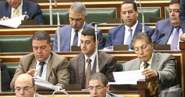معركة تعديل الدستور تشتعل مجددا بعد تدشين مؤسسة لحمايته.. وكيل النواب: حق أصيل للبرلمان.. سليمان وهدان: نرحب بها شرط ألا تكون لديها أجندات خاصة.. ودعم مصر يتساءل عن مغزى تأسيسها.. ويؤكد: ليس نصا مقدسا