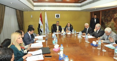 وزير النقل يلتقى نظيره القبرصى.. ومتحدث الوزارة ينفى زيادة سعر تذاكر المترو