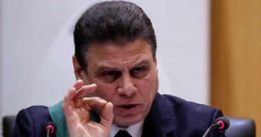 فى سابقة تاريخية..قاضى "التخابر مع قطر"يحيل ممثل النيابة إلى التفتيش.. مشادة كلامية بينهما تتسبب فى غضب المحكمة.. النيابة تعترض على عدم السماح لها بالتحدث لأنه حرمان من حقها.. والمحكمة: حديثه غير لائق