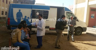 بالصور.. محافظ كفرالشيخ يتابع أعمال حملة فيروس سى بالتعاون مع "تحيا مصر"