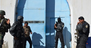 تونس تعلن القبض على إرهابى استهدف دورية أمنية بولاية قبلى
