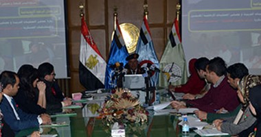 القوات المسلحة تنظم معرضاً لإبداعات المحاربين القدماء بمناسبة الاحتفال بيوم الشهيد 
