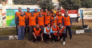 صحافة المواطن بالصور.. شباب "زاوية رزين" بالمنوفية يدشنون مبادرة لتطوير قريتهم