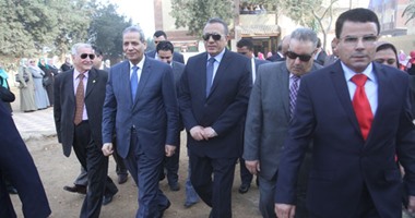 وزير التعليم لمسئولى مدرسة ناهيا: "متشيلوش الزرع بعد ما أمشى"