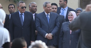 وزير التعليم يطالب بالحفاظ على المساحات الخالية من المبانى بمدارس ناهيا