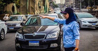 فى اليوم العالمى للمرأة.. شابوه للست المصرية الشاطرة فى كل حاجة.. التاجرة والفلاحة والدكتورة والسواقة والضابط وست البيت.. 18.7% من الأسر فى مصر ترأسها امرأة.. و87% من الإناث يعملن بشكل دائم