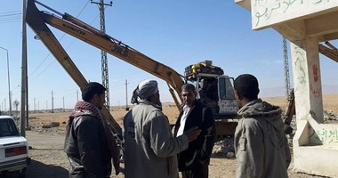 انسداد مصرف الرائد بالقطاع الريفى أسفل طريق "الإسماعيلية – السويس"