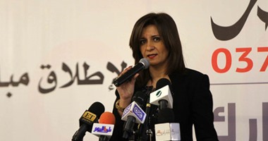 وزيرة الهجرة: السلطات السعودية وعدتنى بنقل كفالة عمال شركة بن لادن لشركات آخرى