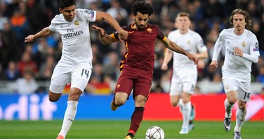 بالفيديو.. كل ما قدمه النجوم المصريين فى ملاعب أوروبا.. الحظ يُعاند محمد صلاح فى وداع روما لدورى أبطال أوروبا بثنائية الريال.. الننى يتألق فى تأهل أرسنال.. والمحمدى يكتفى بالحضور فقط
