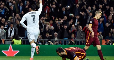 بالفيديو.. ريال مدريد أول المتأهلين لربع نهائى دورى الأبطال على حساب روما "المنحوس".. رونالدو لا يتوقف عن التسجيل.. صلاح يفشل فى "فض عذرية" شباك نافاس الصامدة.. وفولفسبورج يصعد للمرة الأولى فى تاريخه