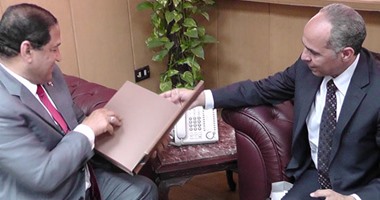 بالصور.. محافظ الغربية يستقبل رئيس مجلس إدارة مؤسسة الأهرام