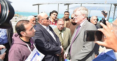 بالصور.. المفوضية الأوروبية تفتتح مشروع تطوير الطاقة الشمسية بمطروح
