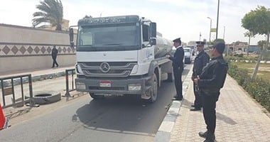 حملات موسعة بمحاور القاهرة والجيزة لرصد مخالفى قواعد المرور