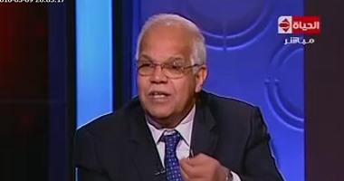 جلال السعيد: القانون يعطى للمحافظين مجالا للإبداع "لكن أنا مشغول على طول"