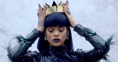 10 مغنيات يتصدرن قائمة خدمة الموسيقى spotify للأغانى