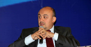 بعد حصول "برزنتيشن" على حقوق بث مباراة السوبر المصرى.. علاء الكحكى يكشف لـ"الملعب" عن مفاجأة: السوبر تم بيعه لقناة فضائية "غير مصرية".. ومحمد الأمين: اللعب داخل الإعلام خطر.. وما يحدث يمس الأمن القومى