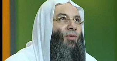 بالصور.. أرسطو الكفار وإبليس الحكيم فى مواجهة "التيار الإسلامى"