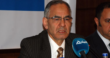 وزير التنمية يبحث فى الرياض الجسر البرى مع السعودية 