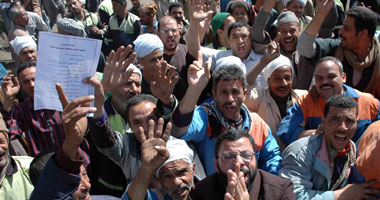 العاملون بـ"مساحة طنطا" يواصلون الإضراب للمطالبة بتطبيق الحد الأدنى