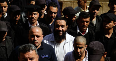 بدء محاكمة نجلى منسق حركة "حازمون" بغرفة المداولة